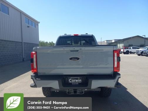 2025 Ford F-350 LARIAT