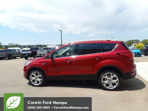 2019 Ford Escape Titanium