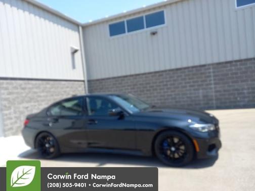 2022 BMW M340 M340i