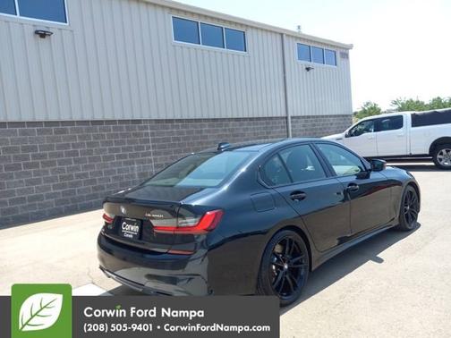2022 BMW M340 M340i
