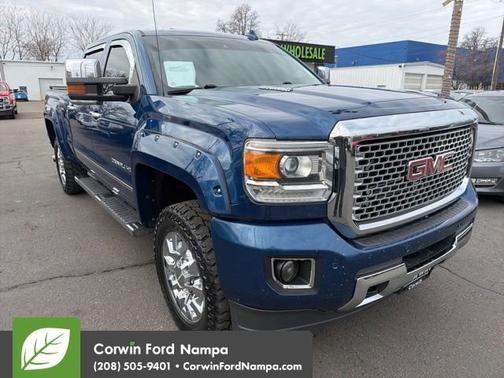 2016 GMC Sierra 2500 Denali
