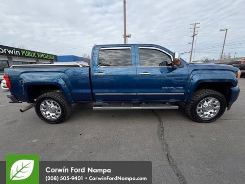 2016 GMC Sierra 2500 Denali