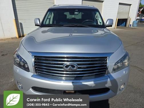2012 INFINITI QX56 8-passenger