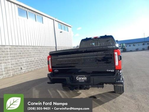 2025 Ford F-350 Platinum