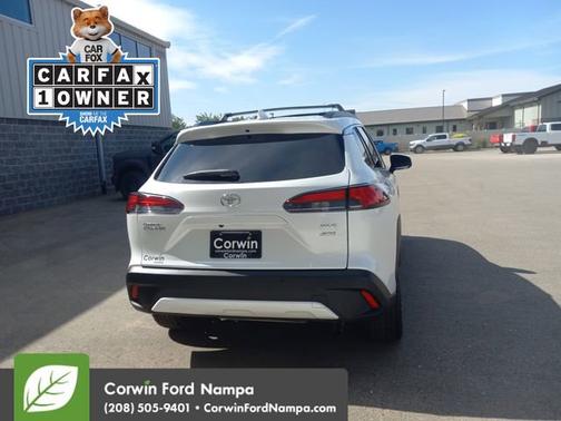 2022 Toyota Corolla Cross XLE