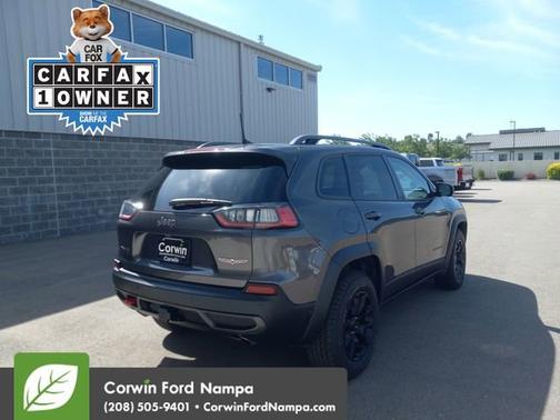 2021 Jeep Cherokee Trailhawk
