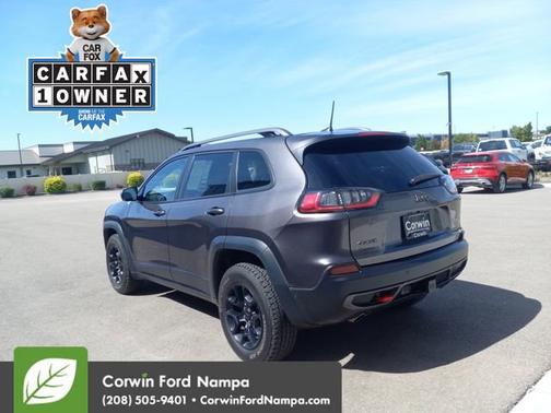 2021 Jeep Cherokee Trailhawk