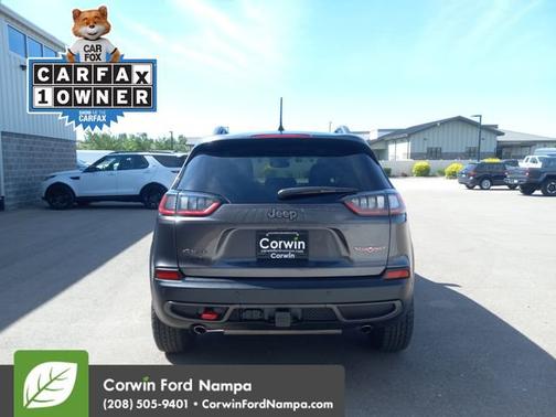 2021 Jeep Cherokee Trailhawk