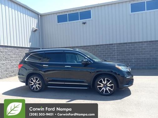 2019 Honda Pilot Touring 8-Passenger