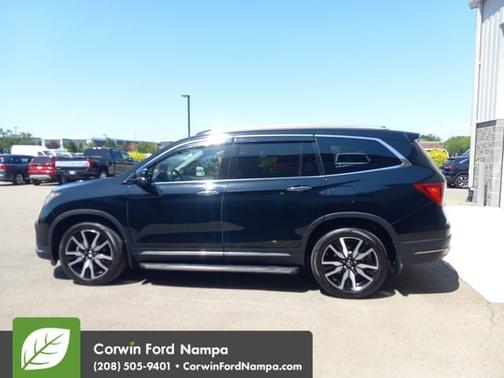 2019 Honda Pilot Touring 8-Passenger