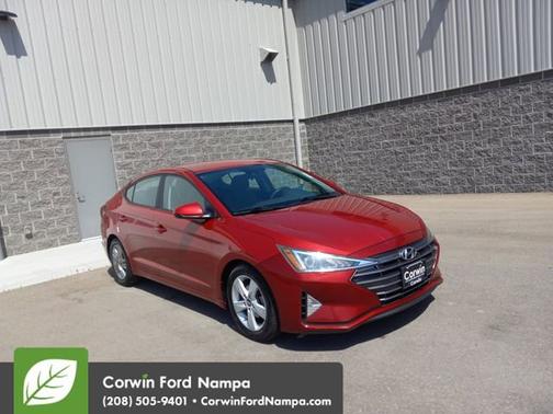 2019 Hyundai ELANTRA SEL