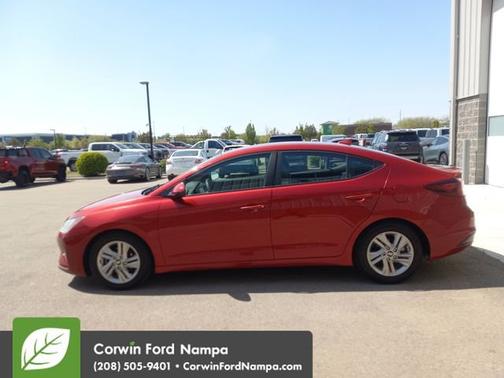 2019 Hyundai ELANTRA SEL
