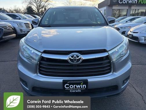 2016 Toyota Highlander LE V6