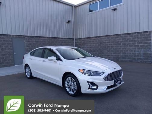 2019 Ford Fusion Energi Titanium