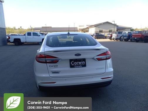 2019 Ford Fusion Energi Titanium