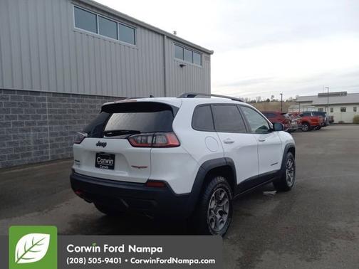 2020 Jeep Cherokee Trailhawk