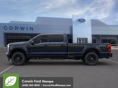 2025 Ford F-350 LARIAT