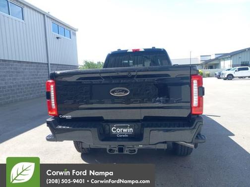 2025 Ford F-350 LARIAT