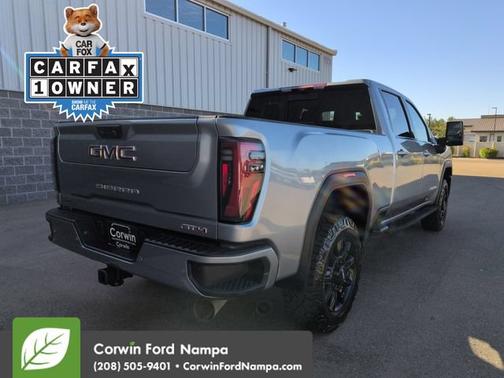 Sterling Metallic 2024 GMC Sierra 2500 AT4