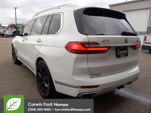 2021 BMW X7 xDrive40i