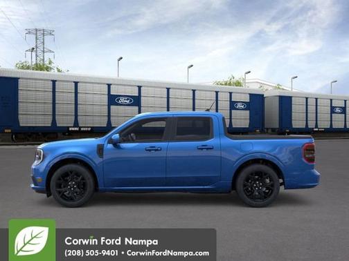 2025 Ford Maverick Lobo Standard