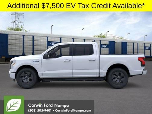 2025 Ford F-150 Lightning Flash