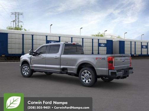 2025 Ford F-350 LARIAT