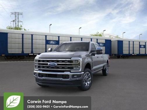 2025 Ford F-350 LARIAT