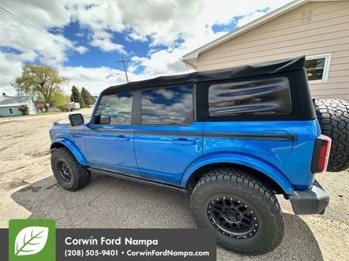 Blue 2021 Ford Bronco Outer Banks