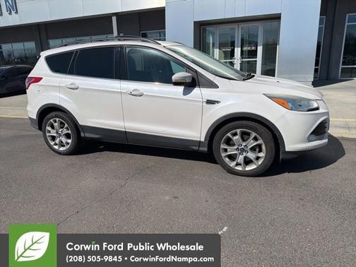 White Platinum 2013 Ford Escape SEL
