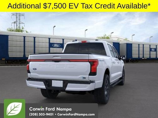 2025 Ford F-150 Lightning LARIAT