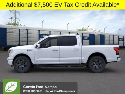 2025 Ford F-150 Lightning LARIAT