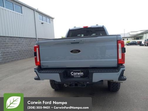 2025 Ford F-350 LARIAT