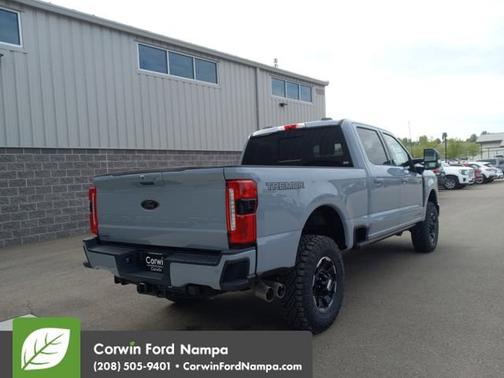 2025 Ford F-350 LARIAT