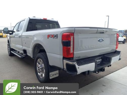2026 Ford F-350 LARIAT