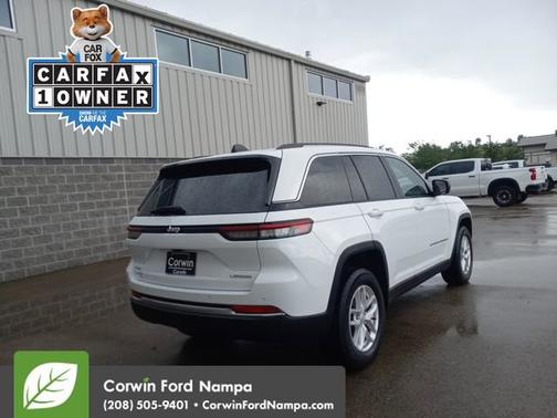 2023 Jeep Grand Cherokee Laredo