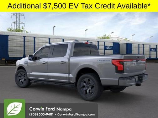 2025 Ford F-150 Lightning LARIAT