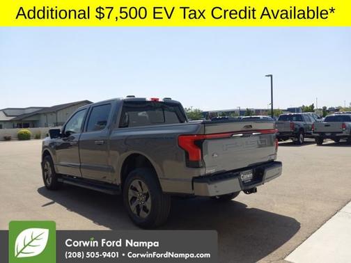 2025 Ford F-150 Lightning LARIAT