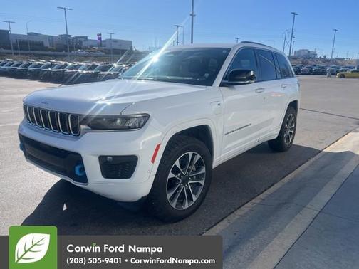 2022 Jeep Grand Cherokee 4xe Overland