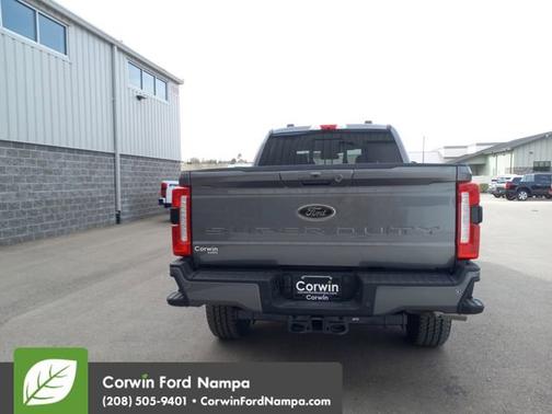 2025 Ford F-350 LARIAT