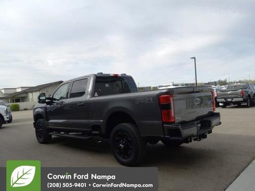 2025 Ford F-350 LARIAT