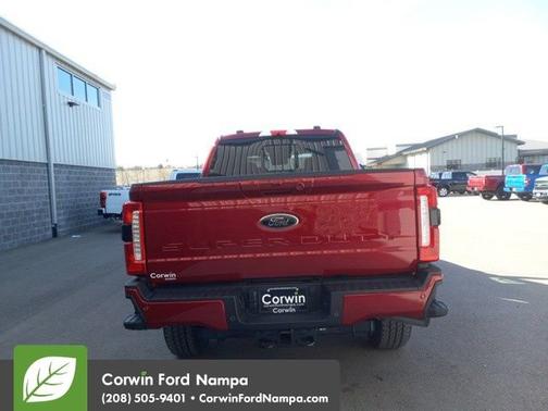 2025 Ford F-350 LARIAT