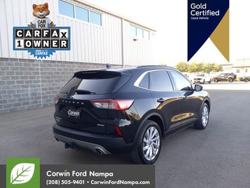 2021 Ford Escape Titanium