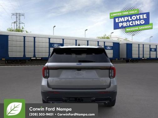 Carbonized Gray Metallic 2026 Ford Explorer ST-Line