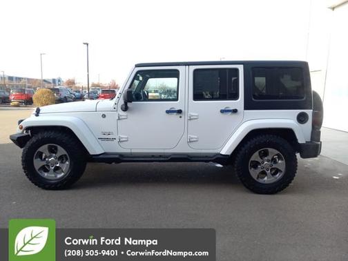 2016 Jeep Wrangler Unlimited Sahara