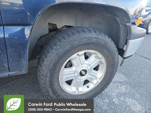 2002 Chevrolet Tahoe LS