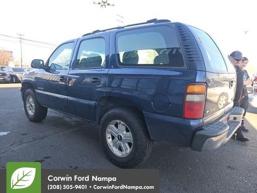 2002 Chevrolet Tahoe LS