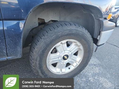 2002 Chevrolet Tahoe LS