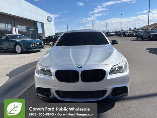 2012 BMW 528 i