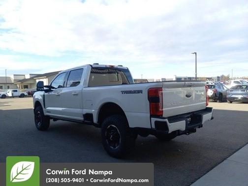 2025 Ford F-350 LARIAT